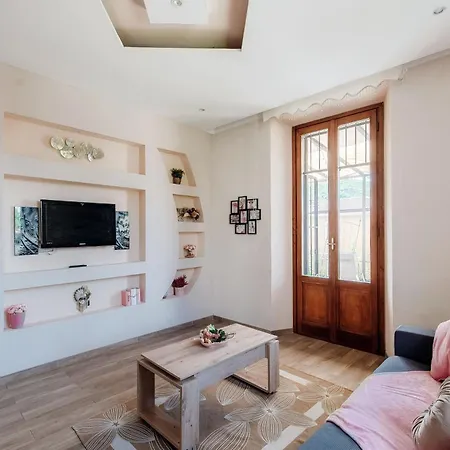 Apartment Wisteriaroom